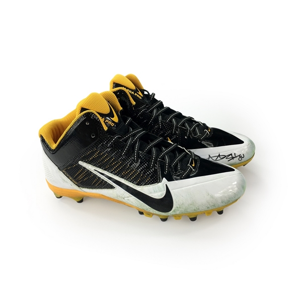 brown baseball cleats