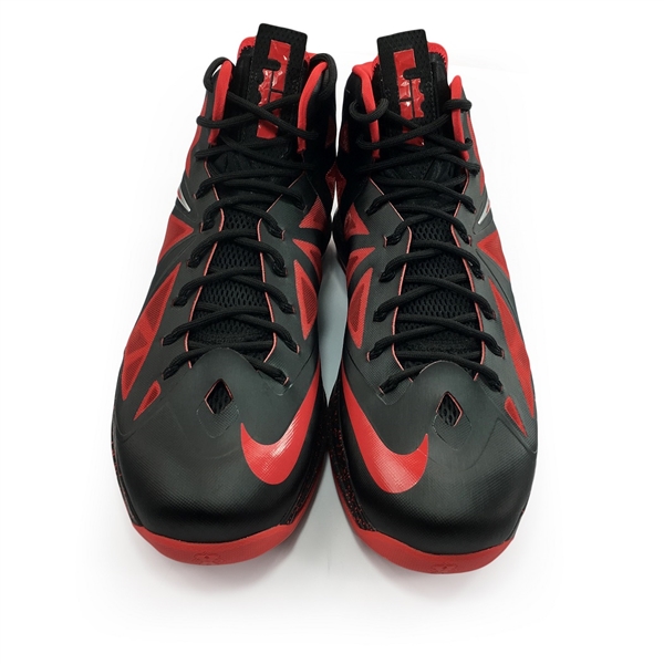 lebron james miami heat sneakers