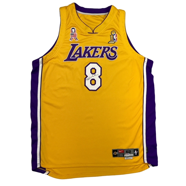kobe bryant jersey and shorts