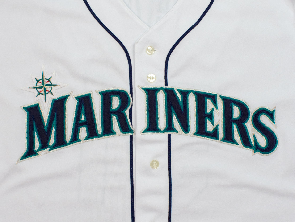 Ichiro Suzuki Rookie Season Game Used 2001 Seattle Mariners Jersey MEARS COA