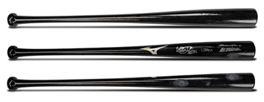 Ichiro Suzuki 2013 Game Used & Signed Yankees Mizuno Pro Model A0 Bat Inscribed 13 GU (Ichiro LOA)