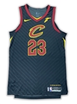 LeBron James 2017-18 Cleveland Cavaliers Issued Black Alternate Home Jersey