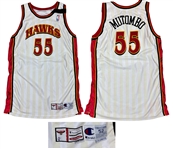 Dikembe Mutombo 2000-01 Atlanta Hawks Game Worn Home Jersey - Tremendous Wear